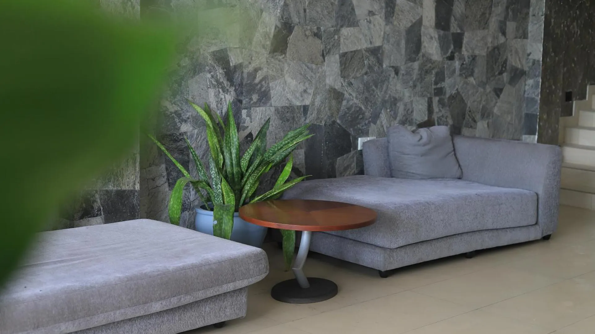 K And K Country Resort Minuwangoda