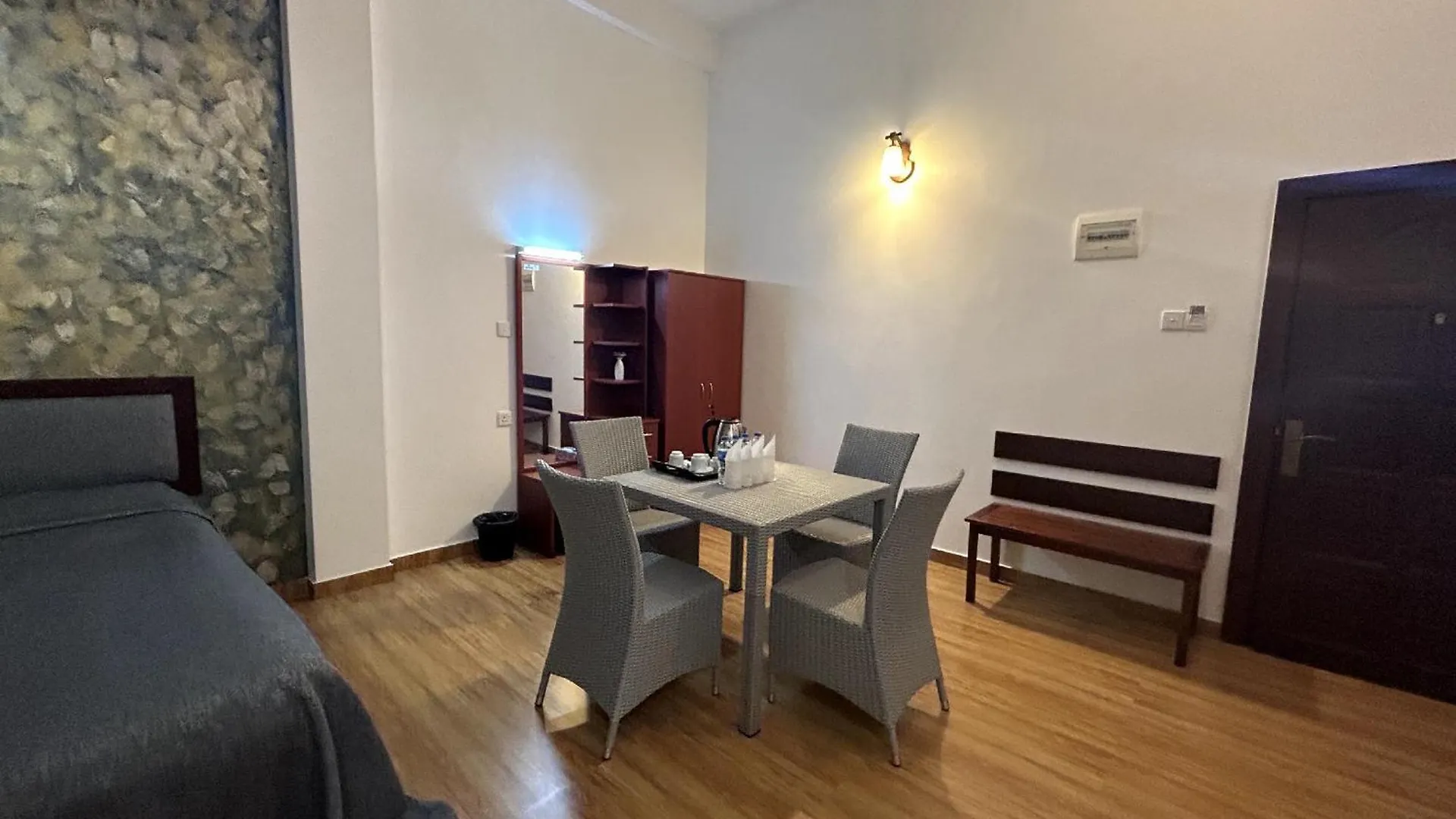 K And K Country Resort Minuwangoda